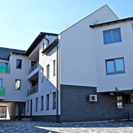 Olive Apartman Sárvár Zewnętrze zdjęcie